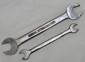 No702 Acesa 2 Vintage 19/18 Mm 11/10 Metric Wrench Open Ended Spain