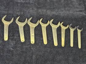 1262-1270 Armstrong 8 Service Line Wrench Thin Angle Set Sae 2-1/4 3/16 1/2 1-1/16 Inch
