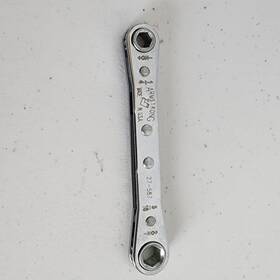 27-587 Armstrong Tools 1/4 Inch X 5/16 Sae Ratcheting Box End Wrench 6 Point Usa
