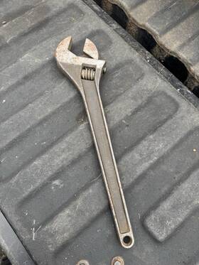 34-418 Armstrong 28-518 Nos 18 Inch Adjustable Wrench Made In The Usa