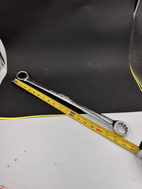 53-775 Armstrong - 30mm X 32mm 15d Fp 12 Pt. Offset Box End Wrench Usa