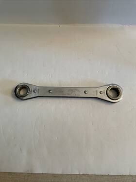 54-599 Armstrong 15-17 Mm Ratcheting Double Box End Metric Wrench #54-599 Usa - Euc