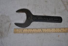 S-702 Armstrong Tools Water Pump Wrench 2-11/16 Inch