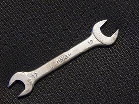 Y88k Big Rare Vintage 17-19mm Forged Steel Open End Metric Wrench Japan