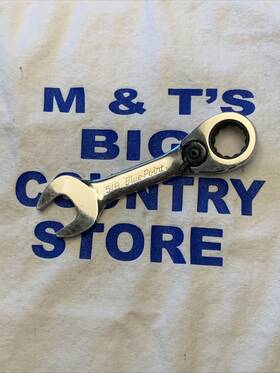 Boers20 Blue Point Tools 5/8 Inch Stubby Reversible Ratcheting Wrench