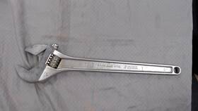 D724 Blue Point D715 24 Inch Adjustable Wrench Snap-on Crescent Type Tool
