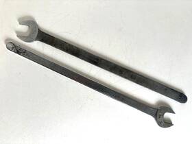 Xl286 Blue Point Xl246 Two Vintage Usa Long Flat Open Single End Sae Wrenches