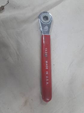 Ya2249 Blue Point Ya249 Battery Terminal 6 Hex Ratchet 5/16 Made In The U.s.a