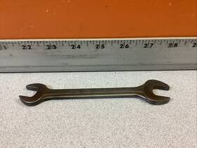 81618b Bluepoint 816188 Vintage Blue-point Supreme By Snap On 1/2 Inch 9/16 Open End Wrench Usa