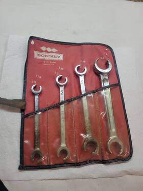 60003 Bonney B- 4 Piece Flare Nut Wrench Set Without Rginal Sleeve Usa
