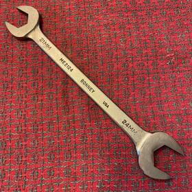Me2124 Bonney Vintage 21 24 Mm Metric Standard Open-end Wrench