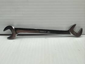 1p3504 Caterpillar Angle Open End Wrench 9/16 Usa