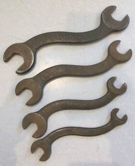 501-504 Champion Antique S Curved Wrench Set 501 502 503 504