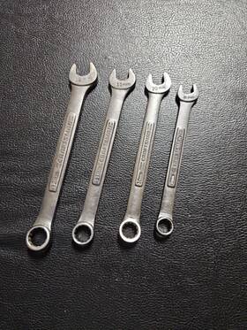 42913-42916 Craftsman Combination Wrench Set 4 Pc 9mm 10mm 11mm 12mm Metric Usa