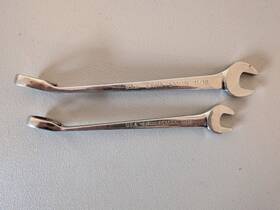 43735-gk-x Craftsman 43733 Usa 9/16 Inch And 11/16 Ratcheting Cross-force Wrench Set