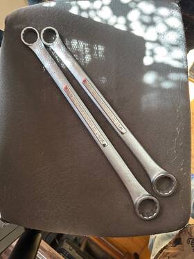 43934-43935 Craftsman 2 Large Box Wrenches 1 1/16 - 5/16