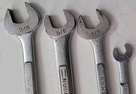 44697-44693 Craftsman 4 Combination Wrench 12 Pt. Forged In Usa Vintage V -v- -v - Read