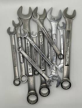1-snap-on Craftsman 885911584524 12-multible Combination Wrenchs 1-fuller&1-snap-on