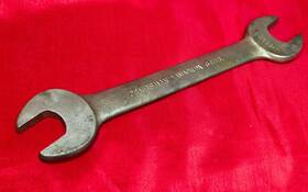 C-1033-c Craftsman Vintage 1 Inch X 15/16 Heavy Duty Double Open Ended Wrench
