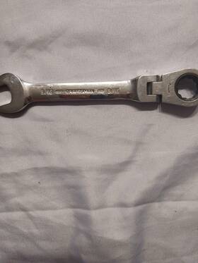Craftsman Cmmt87204 Usa Cmmt187204 9/16 Ratcheting Locking Flex Head Combination Wrench
