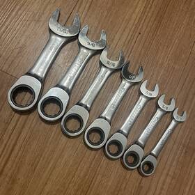 Crescent Srf10 Srf22 Crv Stubby Ratcheting Combination Wrench 7pc Set 5/16 Inch To 11/16