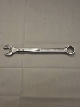 63-122 Easco Usa 11/16 Inch Combination Wrench 12 Point Model 63 122 Nos Vintage Sae