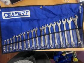 E110313-us Expert Wrench Set Metric 18pc 6mm-24mm Like New