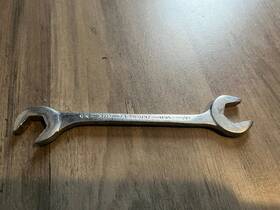 3713 Fairmount Vintage Tools 9/16 Inch Angle Wrench Made In Usa