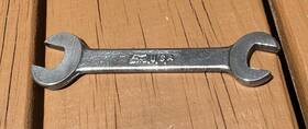 A-17017 Ford Vintage Wrench Open End #m Usa