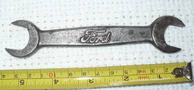 T-1917 Ford Vintage Script Model Open End Wrench 1 2 M