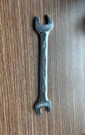 34020 Husky 11/16 Inch And 5/8 Open End Wrench Polished Alloy Steel In