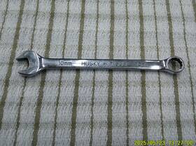 71506 Husky 10mm Wrench