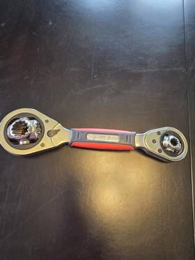 Hu8in1srw Husky 8-in-1 Uni Swivel Head Ratcheting Wrench Sae And Metric Lifetime War