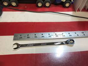 Wrm11 Icon Tools Wrm12 Wrench Ratcheting Long 11mm New