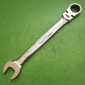 Wrfm17 Icon Tools 12 Point 17mm Metric Ratcheting Flex Head Combination Wrench