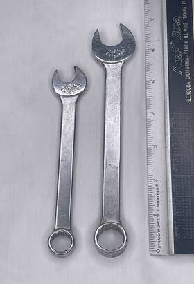 44017 Indestro 44013 13mm And 17mm Metric 12 Point Combination Wrenches Usa