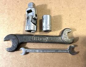 999334r1 International Harvester 999465r1 Wrench And Socket Lot 1325ea 999332