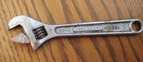 Ty19945 John Deere Vintage 6 Inch Adjustable Wrench Cr-v Steel