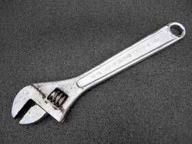 Ty3219 John Deere Vintage 10 Inch Adjustable Wrench Made In Usa