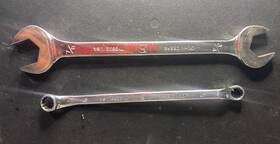 Th3502 John Deere Ty3266 Sae 3/8 Inch X 7/16 Box End 3/4 X7/8 Open End. Both Ni E