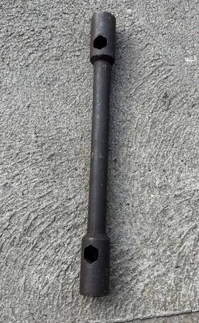 32504 Ken-tool 16 Inch Double End Truck Wrench 15/16 And 7/8 Usa Tr2x