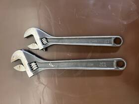 Aw10b-aw12b Mac Tools Vintage Crescent Wrenches Aw10b 10 Inch And Aw12b 12