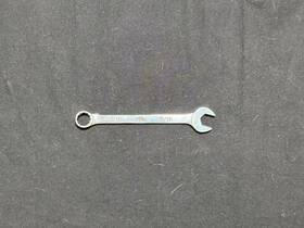 Cw10r Mac Tools 5/16 Inch Sae Stubby Combination Wrench 12-point Polished Chrome Cw10r Mac Tools 5/16 Inch Sae Stubby Combination Wrench 12-point Polished Chrome