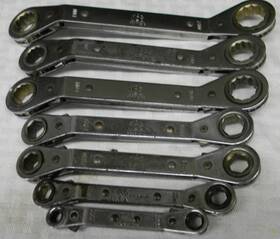 Rowm0708-rowm19212 Mac Tools 7pc Metric 6/12pt Ratcheting Offset Box Wrench Set 7mm-21mm #rowm7-212