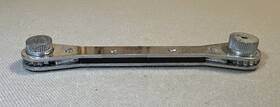 Rwb0810 Mac Tools 1/4 X 5/16 Specialty Thumb Wheel Ratcheting Offset Wrench New