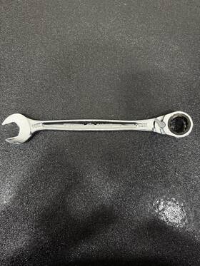 Rwo21116 Mac Tools 11/16 Inch Reversible Ratcheting Wrench 12 Point