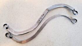 S-135 Mac Tools S-138 9/16 Inch And 1/2 Hinge Wrenches