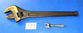 Matco Tools Aj4m 2 Piece Adjustable Crescent Style Wrenches 4 And 15 Inches