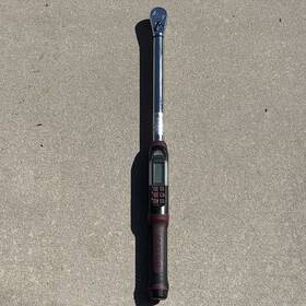 Aetwc250ka Matco Tools Etwc250ka Electronic Digital Torque Wrench 1/2 Inch Drive With Angle Read