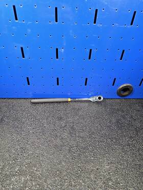 Rf102 Matco Tools 5/16 Inch Flex Head 12-point Spline Drive Ratcheting Box Wrench Rf102 Matco Tools 5/16 Inch Flex Head 12-point Spline Drive Ratcheting Box Wrench